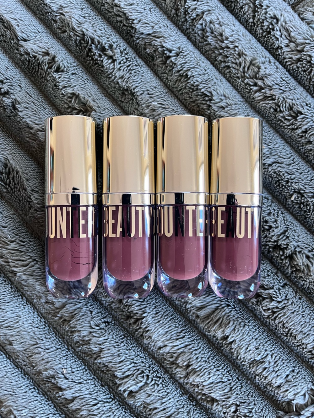 Beautycounter Beyond Gloss in Cappuccino - 4 2.5 ml tubes, New